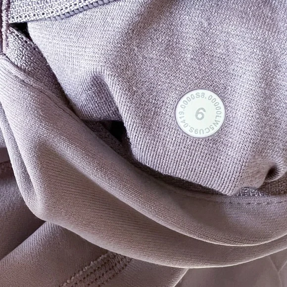 Lululemon In Focus Run Tight Leggings in Frosted Mulberry - Picture 9 of 12